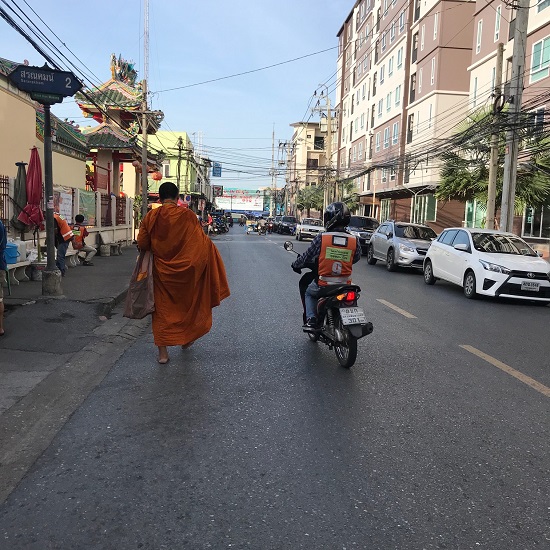 番外 タイ旅行編 お寺いろいろ クロシェオンラインショップ トレコード ファルファーレ